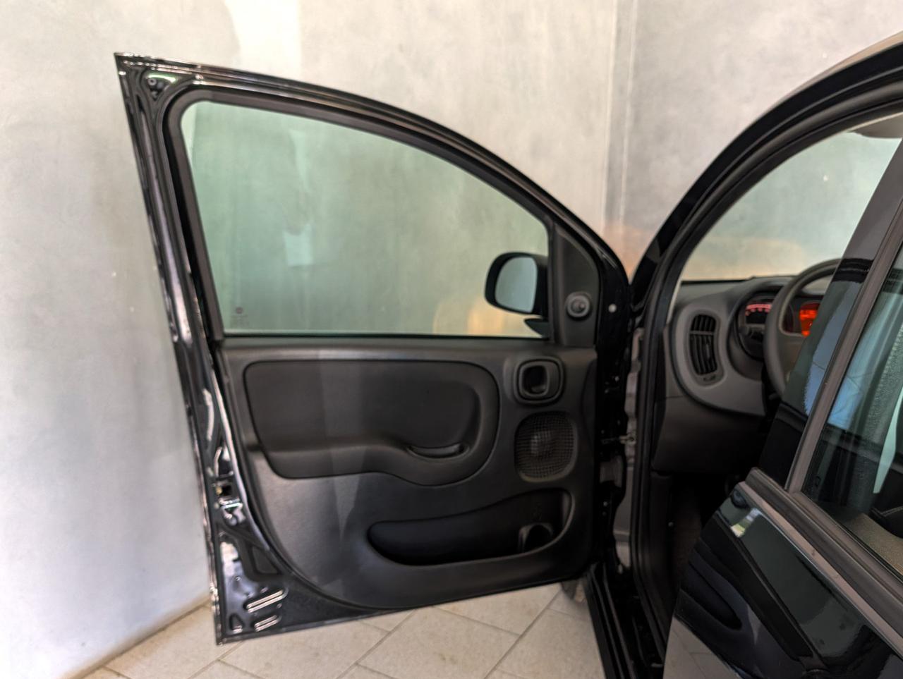 Fiat Panda 1.0 Hybrid 70cv