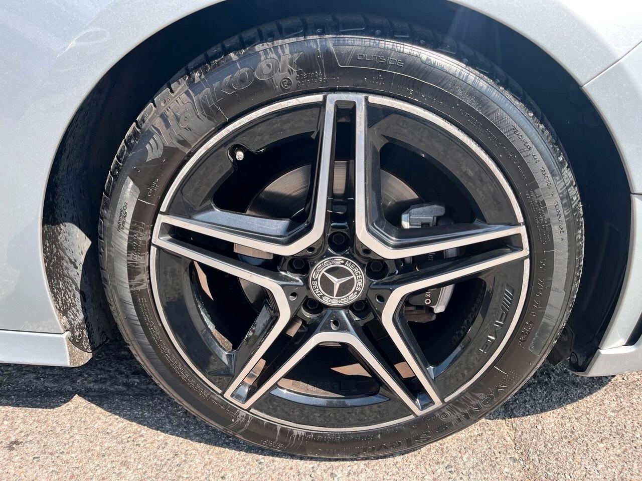 Mercedes-benz B 180 B 180 d Automatic