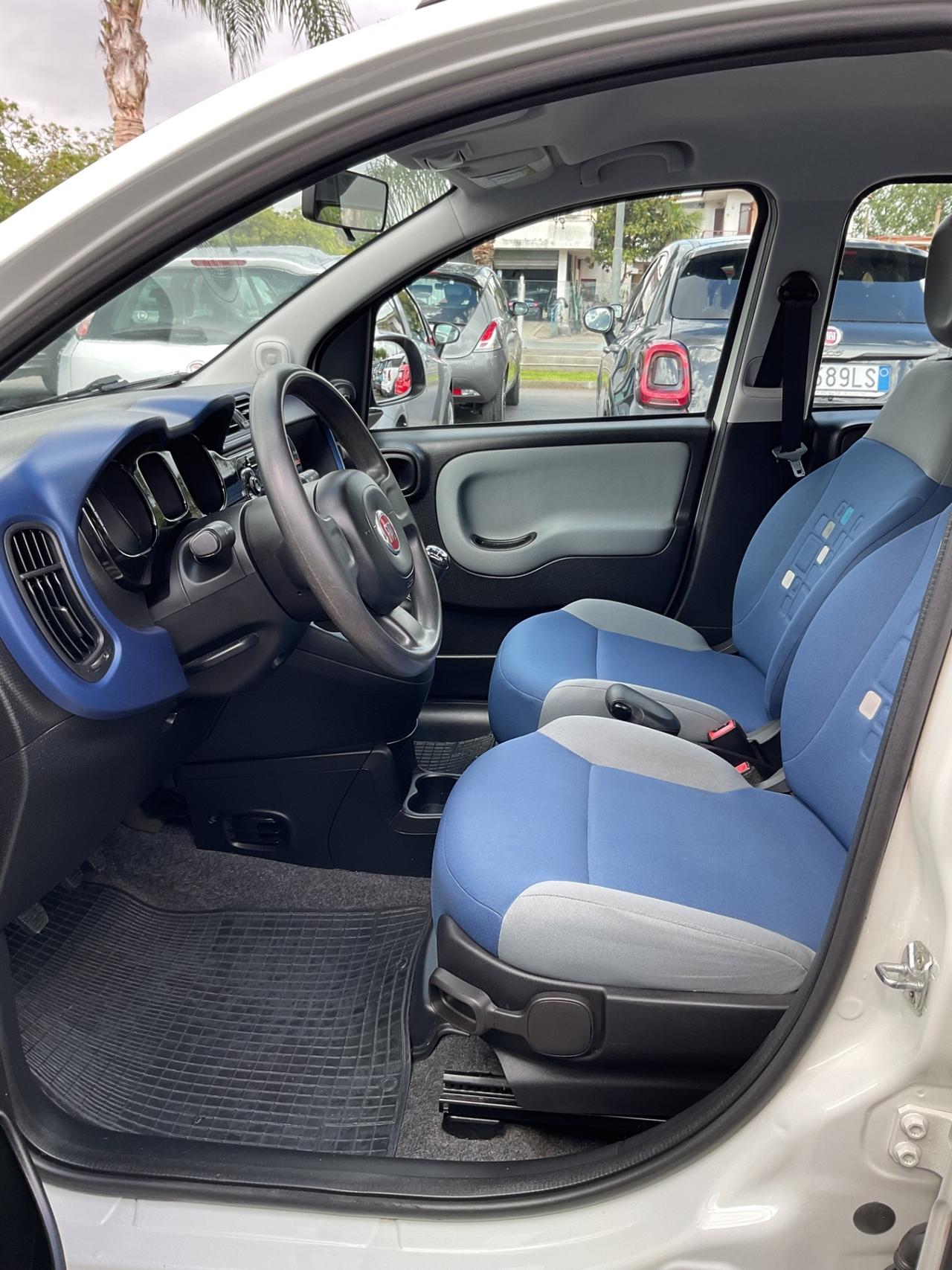 Fiat Panda 0.9 TwinAir Turbo Natural Power Lounge