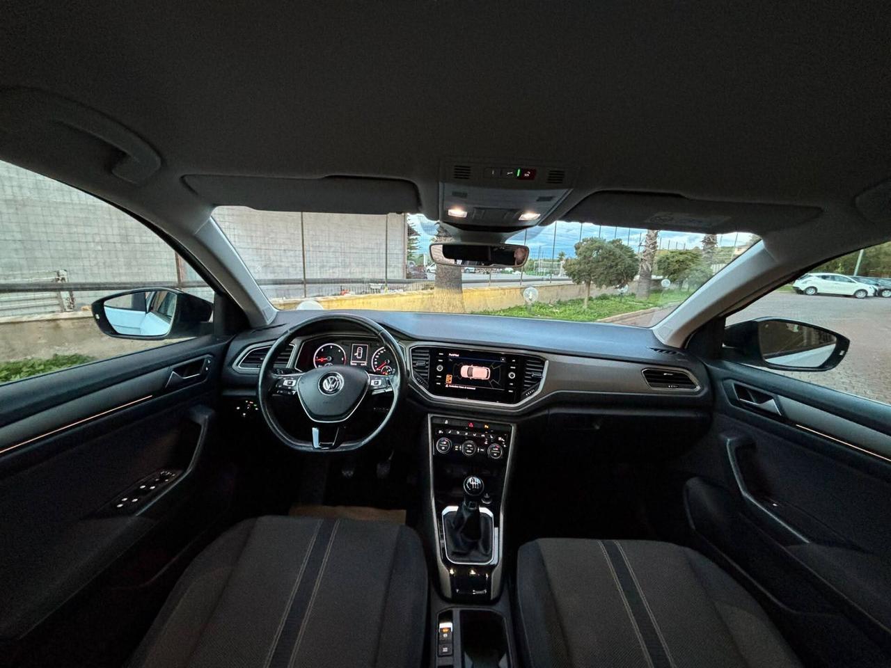 Volkswagen T-Roc 1.6 TDI BlueMotion Technology