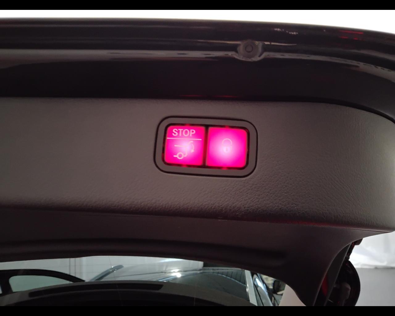 Mercedes-Benz Classe C-S206 SW 2021 - C SW 300 d mhev Premium Pro auto