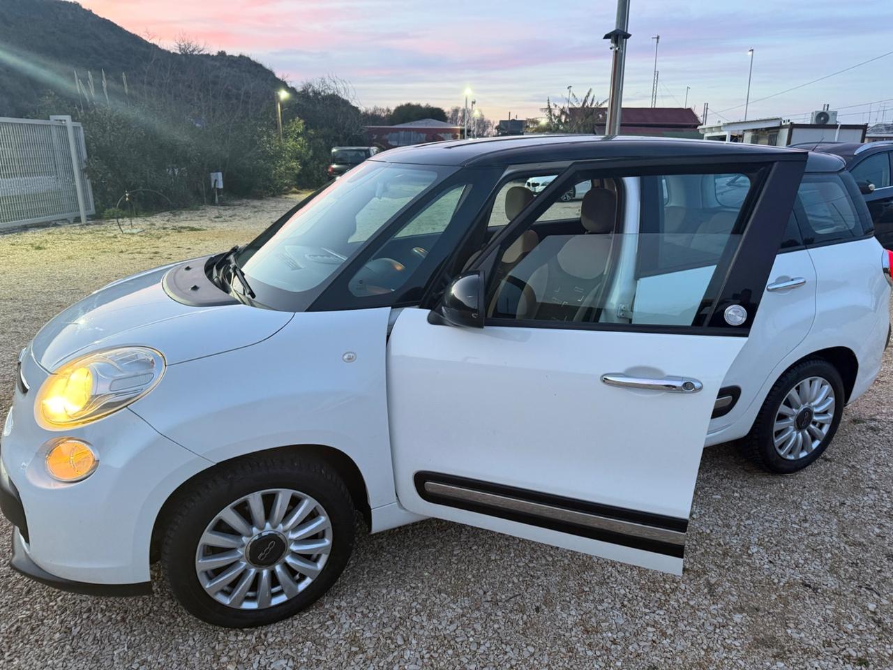 Fiat 500L 1.6 Multijet 120 CV LIVING 7 posti PERMUTE