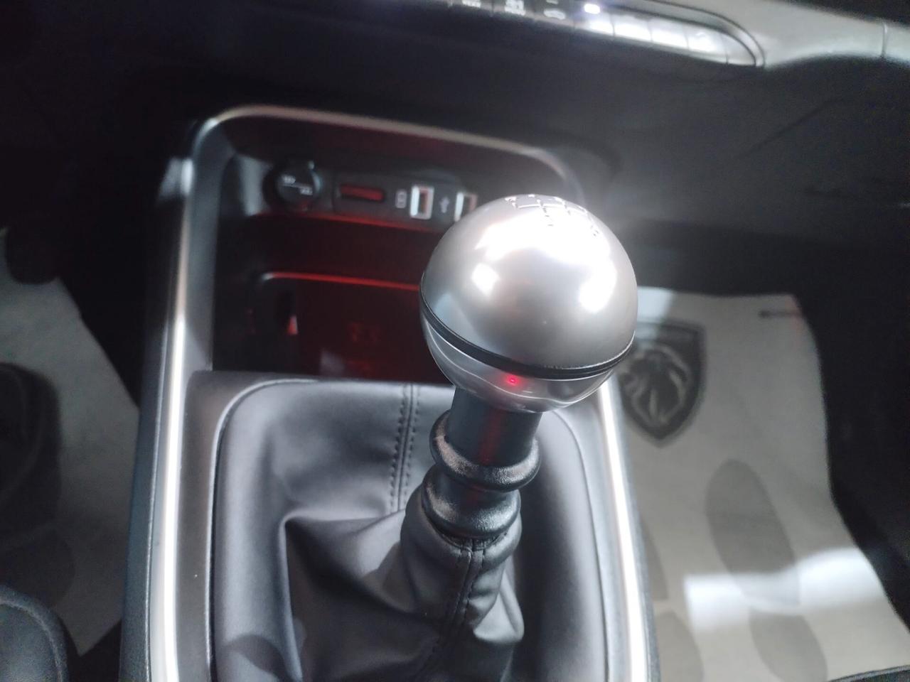 Jeep Avenger 1.2 Turbo 100 CV Summit