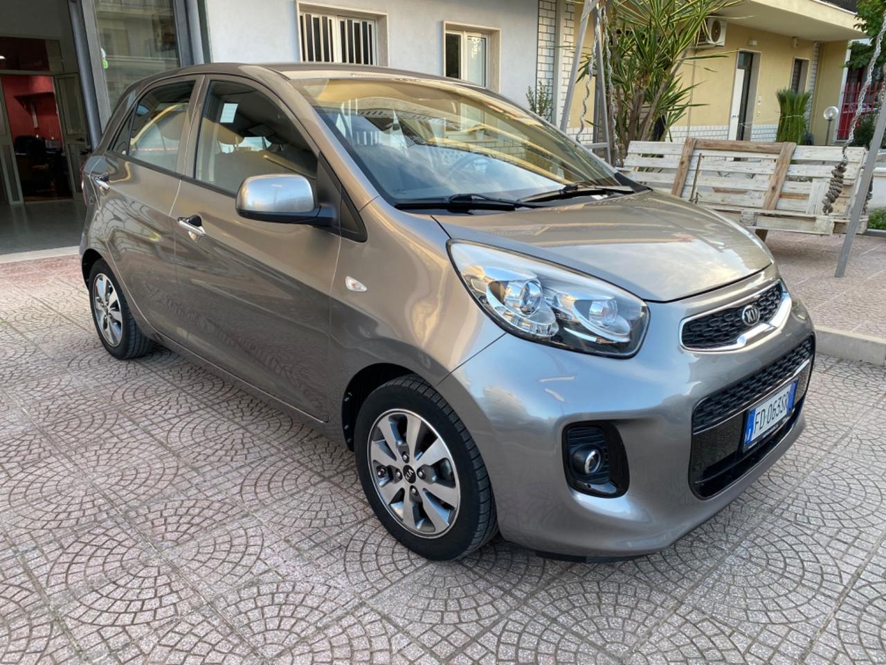 Kia Picanto 1.0 12V EcoGPL 5 porte Active