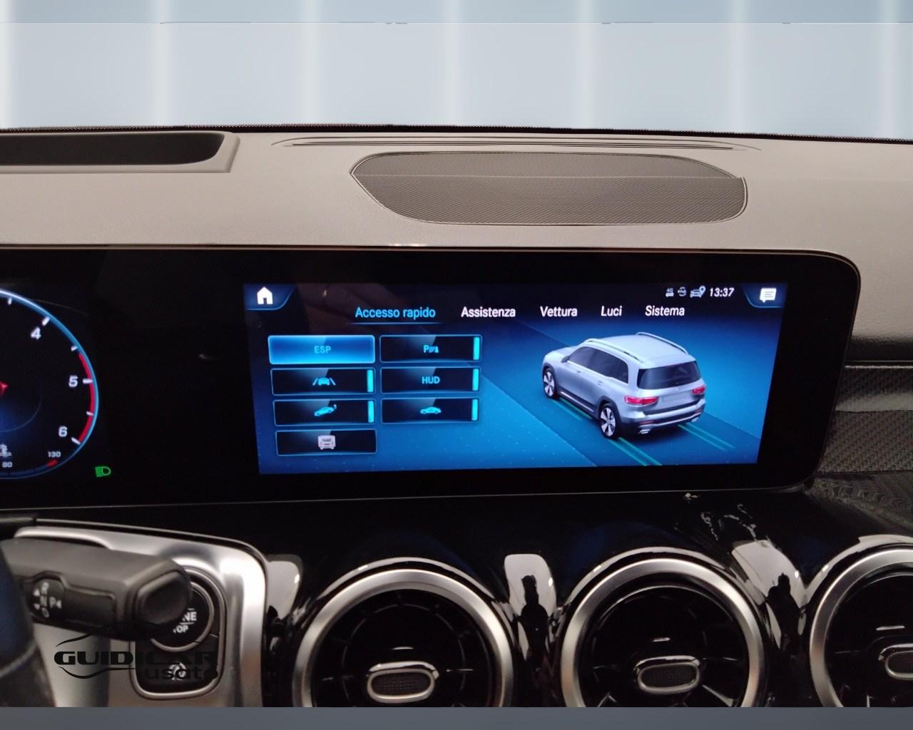 Mercedes-Benz GLB - X247 2019 - GLB 200 d Premium Easy Tech auto