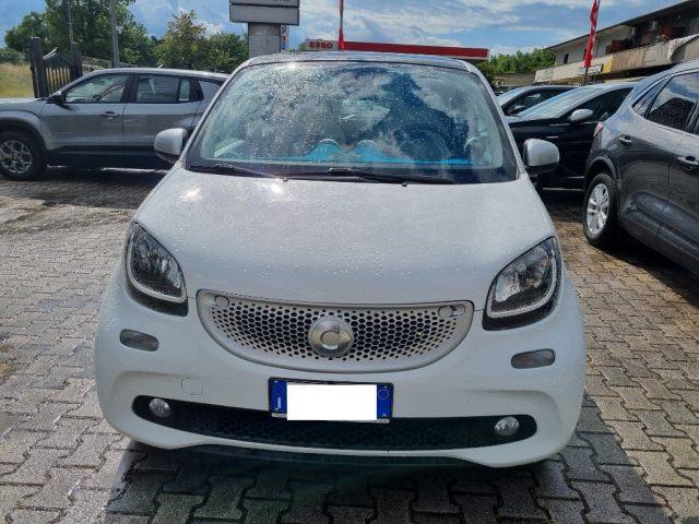 SMART ForFour 70 1.0 Passion