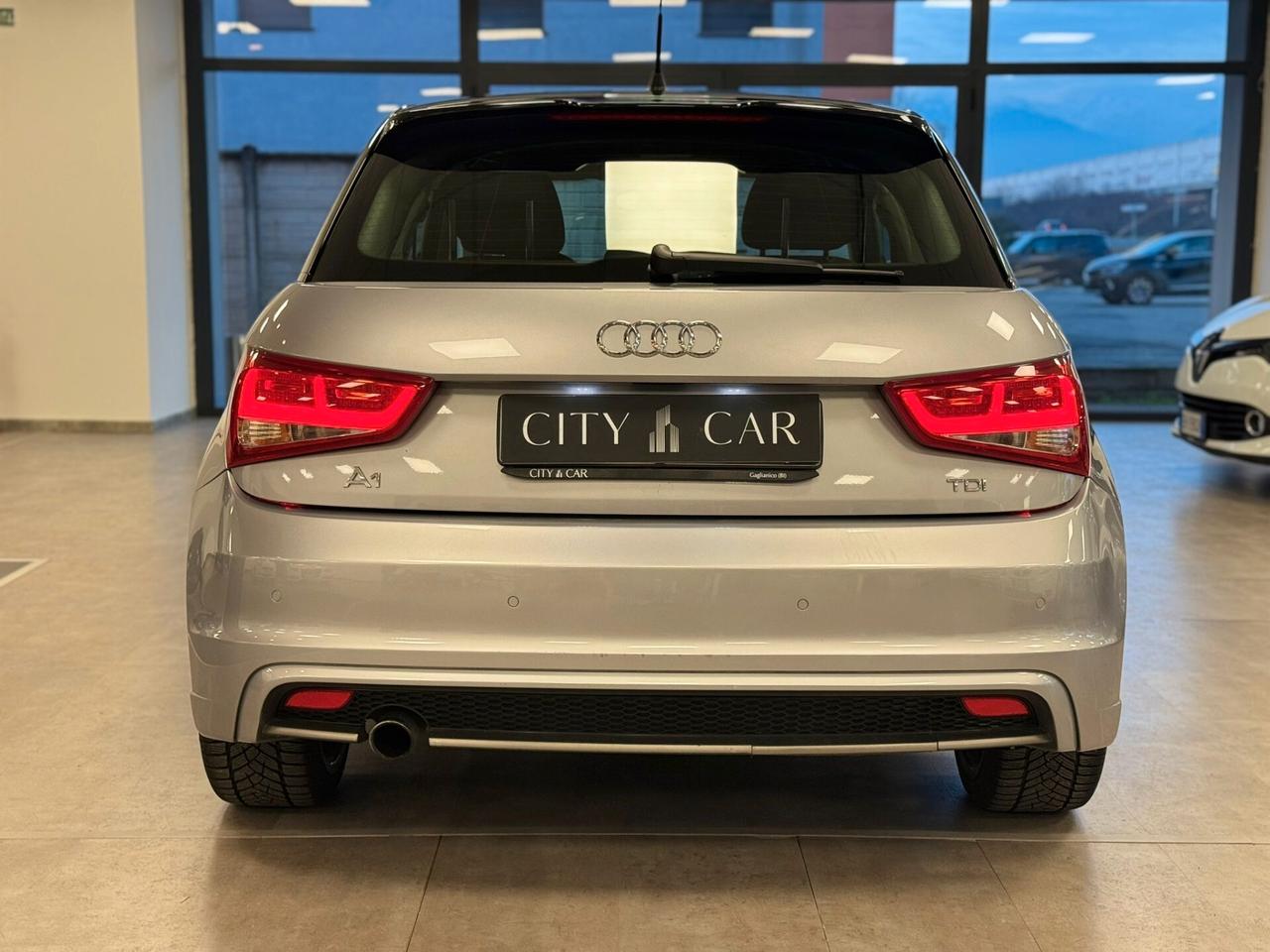 Audi A1 SPB 1.6 TDI S line edition plus