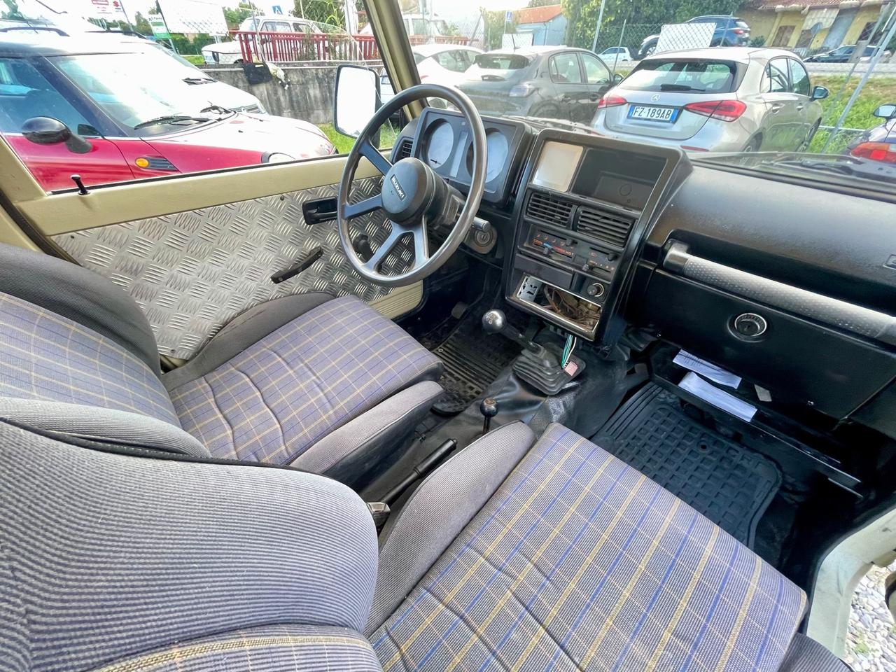 Suzuki SJ Samurai SJ410 Cabriolet Sport