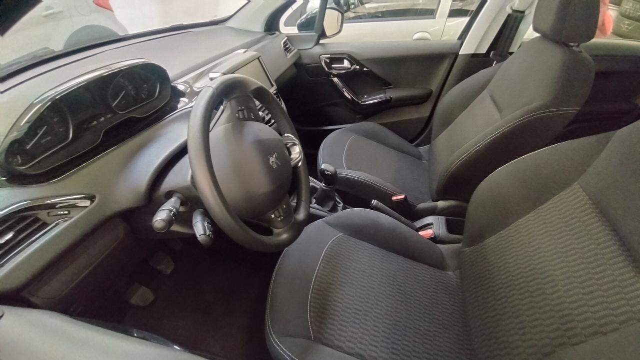 Peugeot 208 PureTech 82 5 porte Active