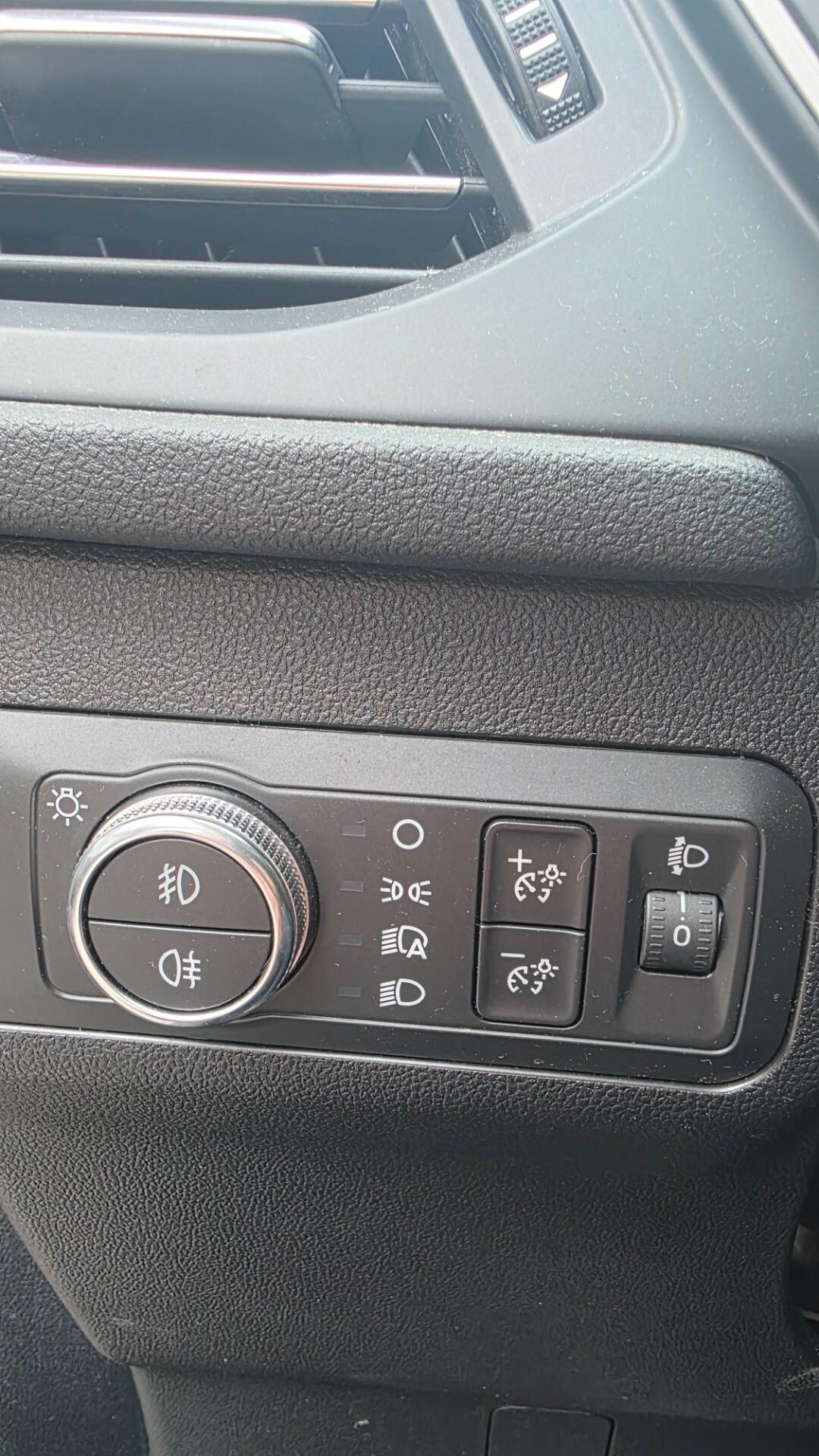 Ford Kuga 1.5 EcoBlue 120 CV aut. 2WD Connect Auto