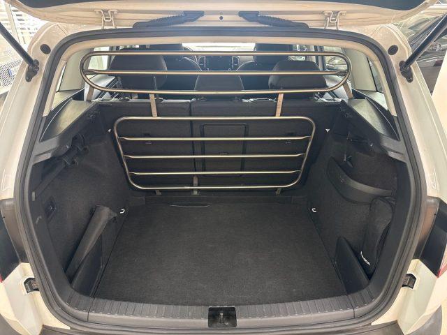 SKODA Karoq 1.6 TDI SCR DSG Executive