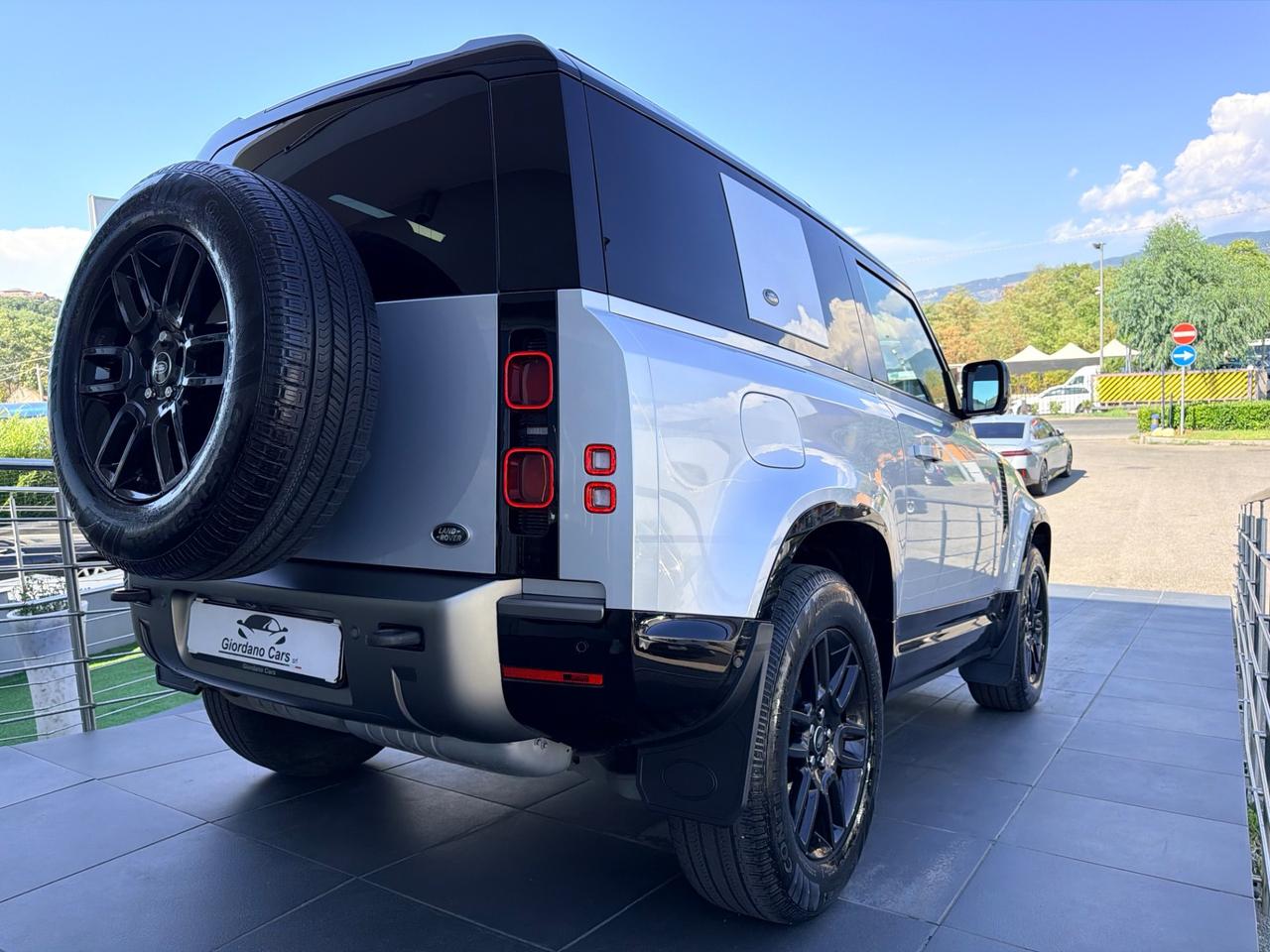 Land Rover Defender 90 3.0D I6 200 CV AWD Auto X-Dynamic HSE