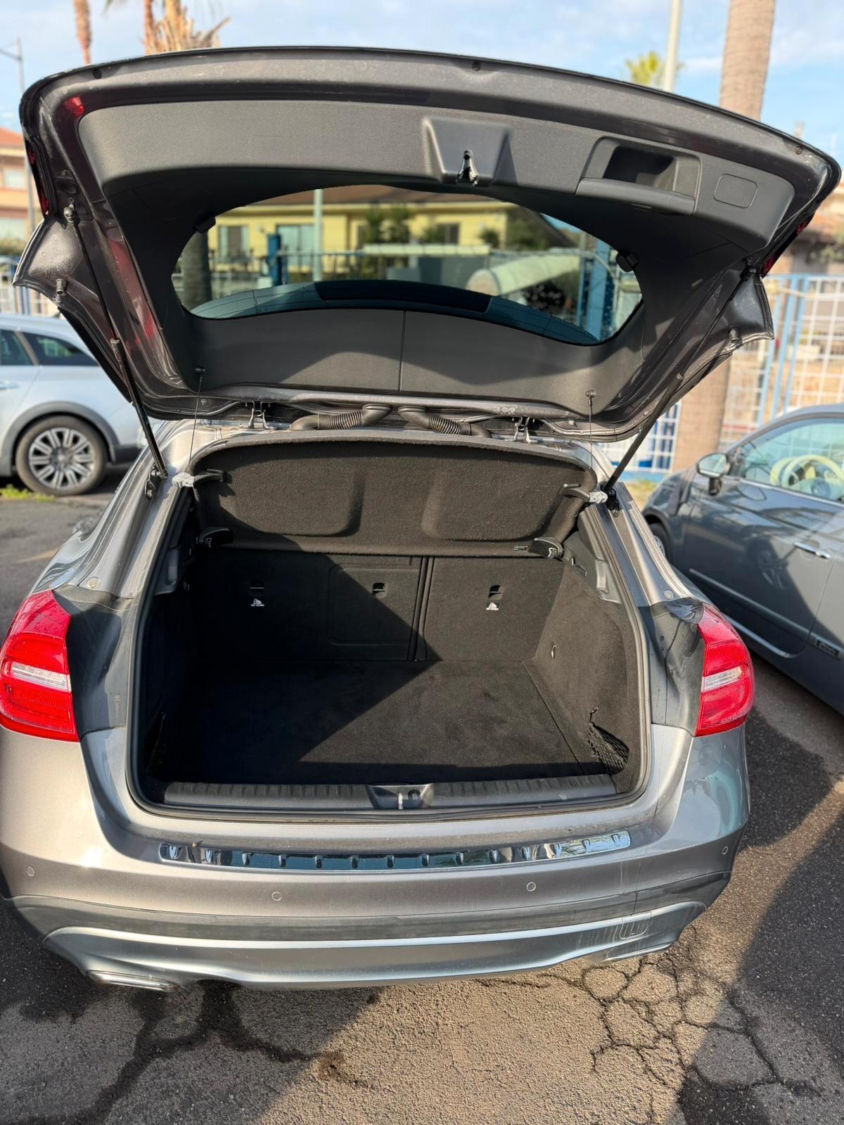 Mercedes-benz GLA 200 d Automatic 4Matic Premium