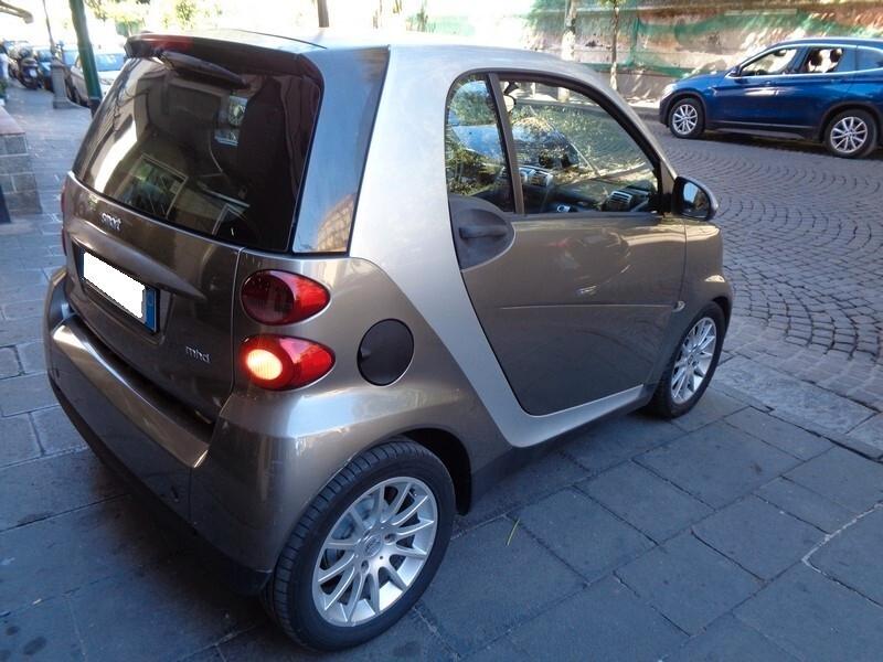 Smart ForTwo 1000 52 kW coupé passion