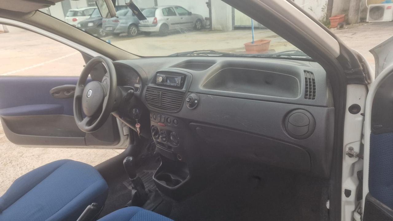 Fiat Punto 1.3 Multijet 3p. 2 p.ti VAN