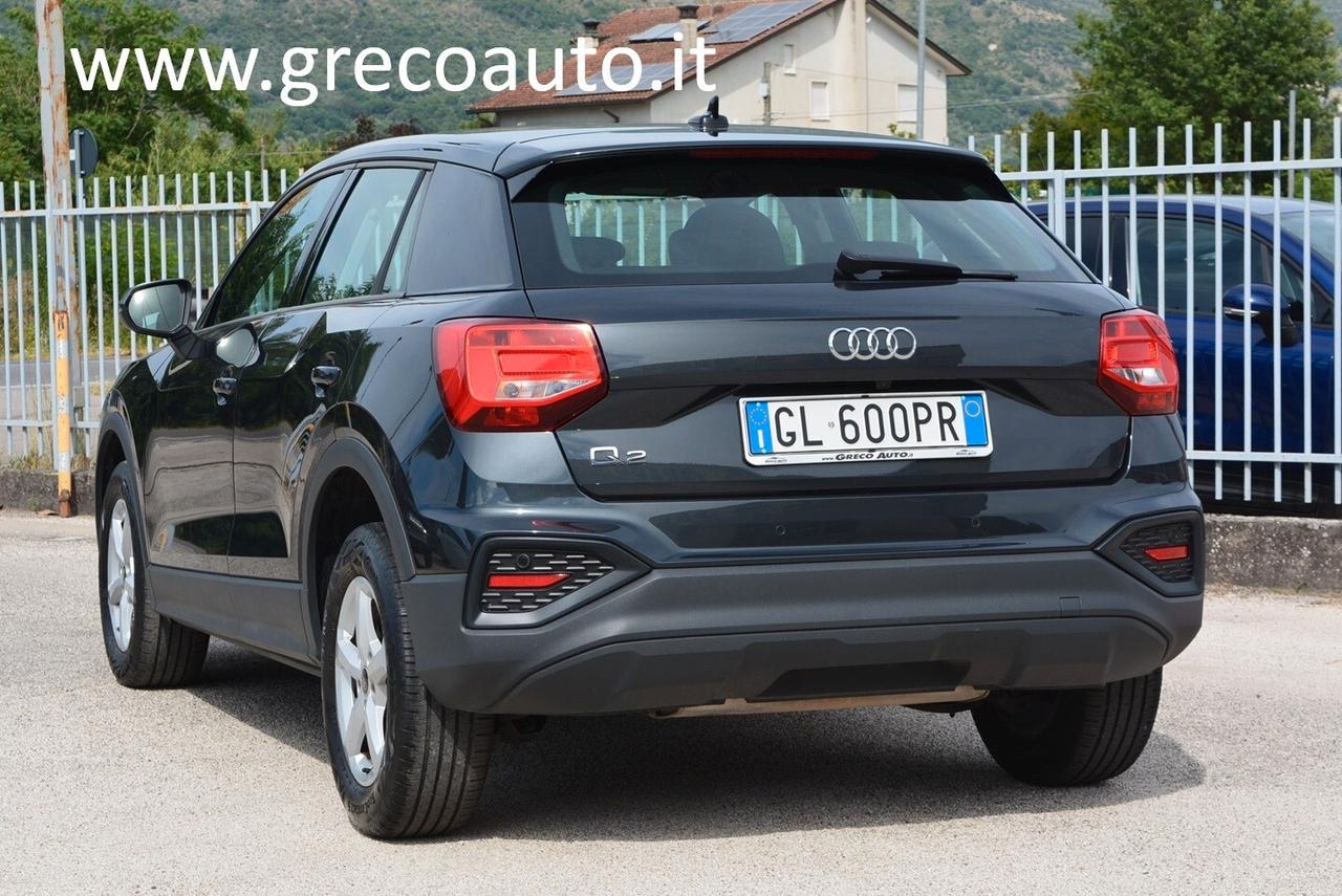 Audi Q2 30 TFSI Business telecamera