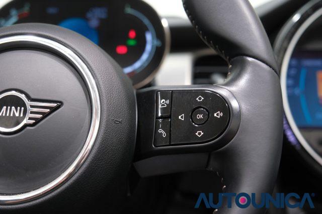 MINI Cabrio 1.5 Cooper Yours Cabrio