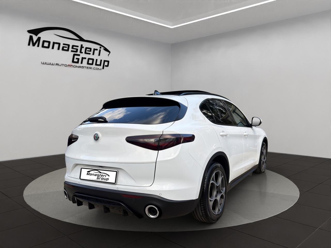 Alfa Romeo Stelvio 2.2 Turbodiesel 180 CV AT8 RWD Super