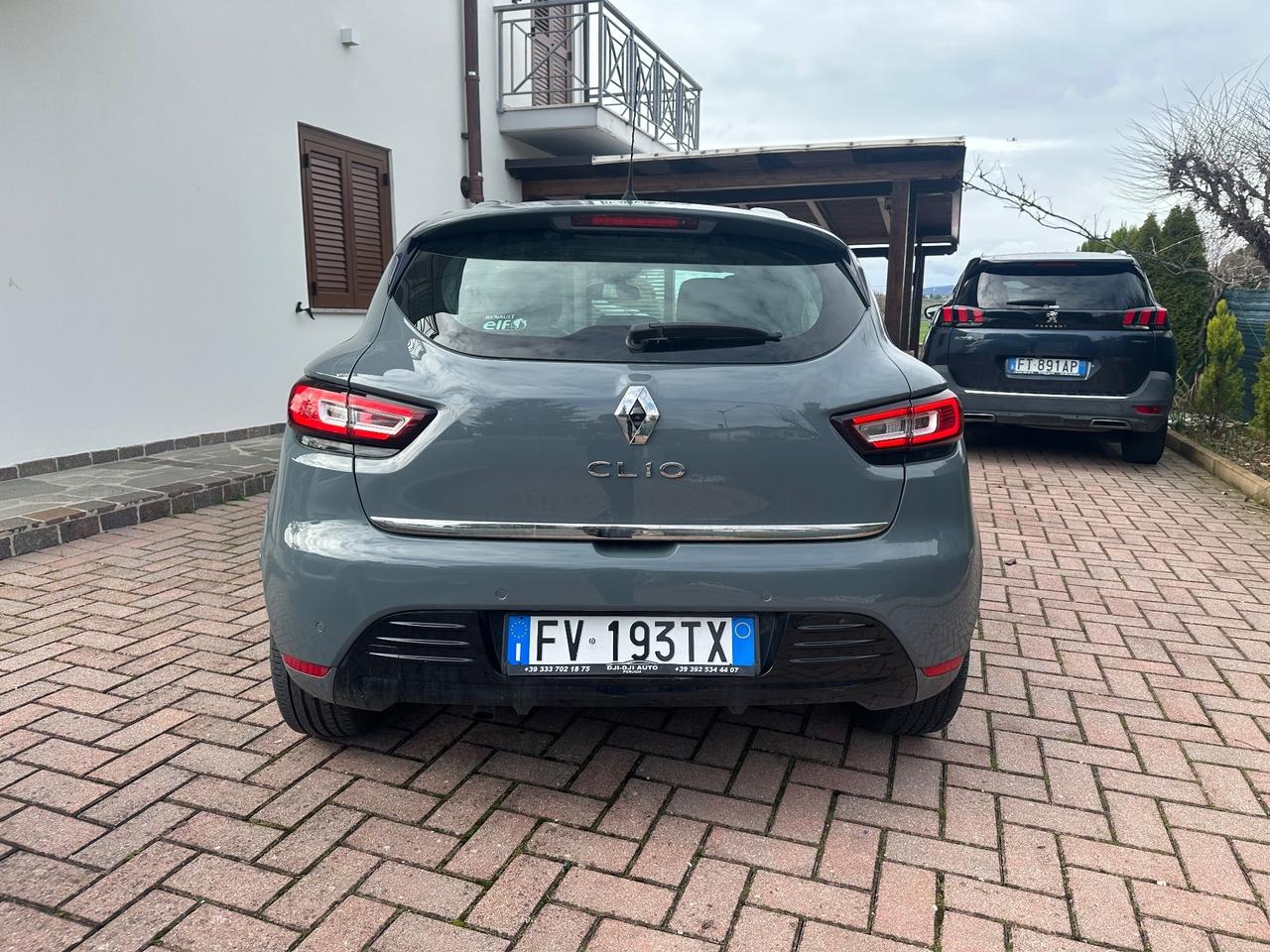 Renault Clio dCi 8V 90 CV 5 porte Moschino Intens