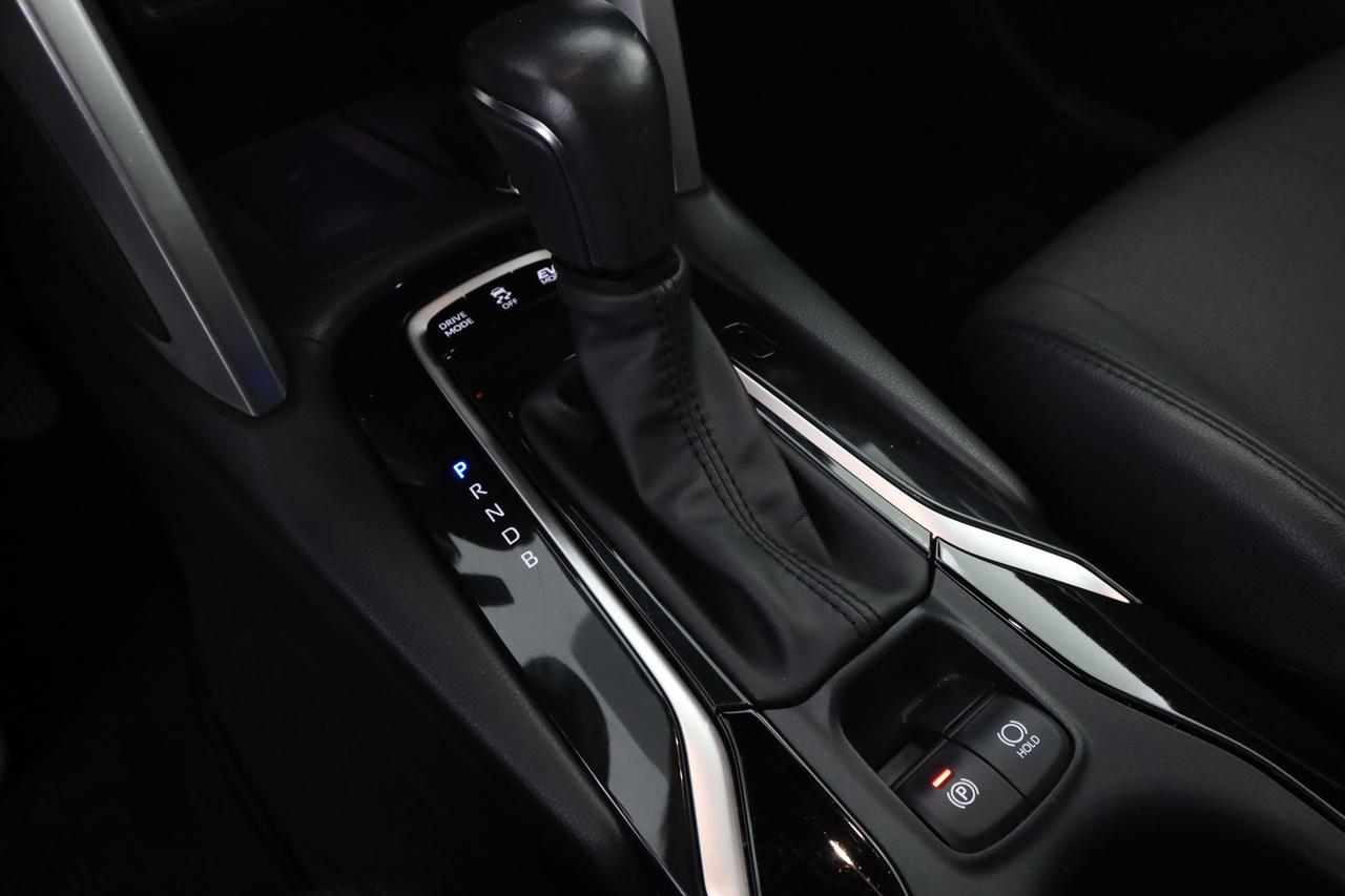 TOYOTA Corolla Cross 2.0 Hybrid 197 CV E-CVT Lounge