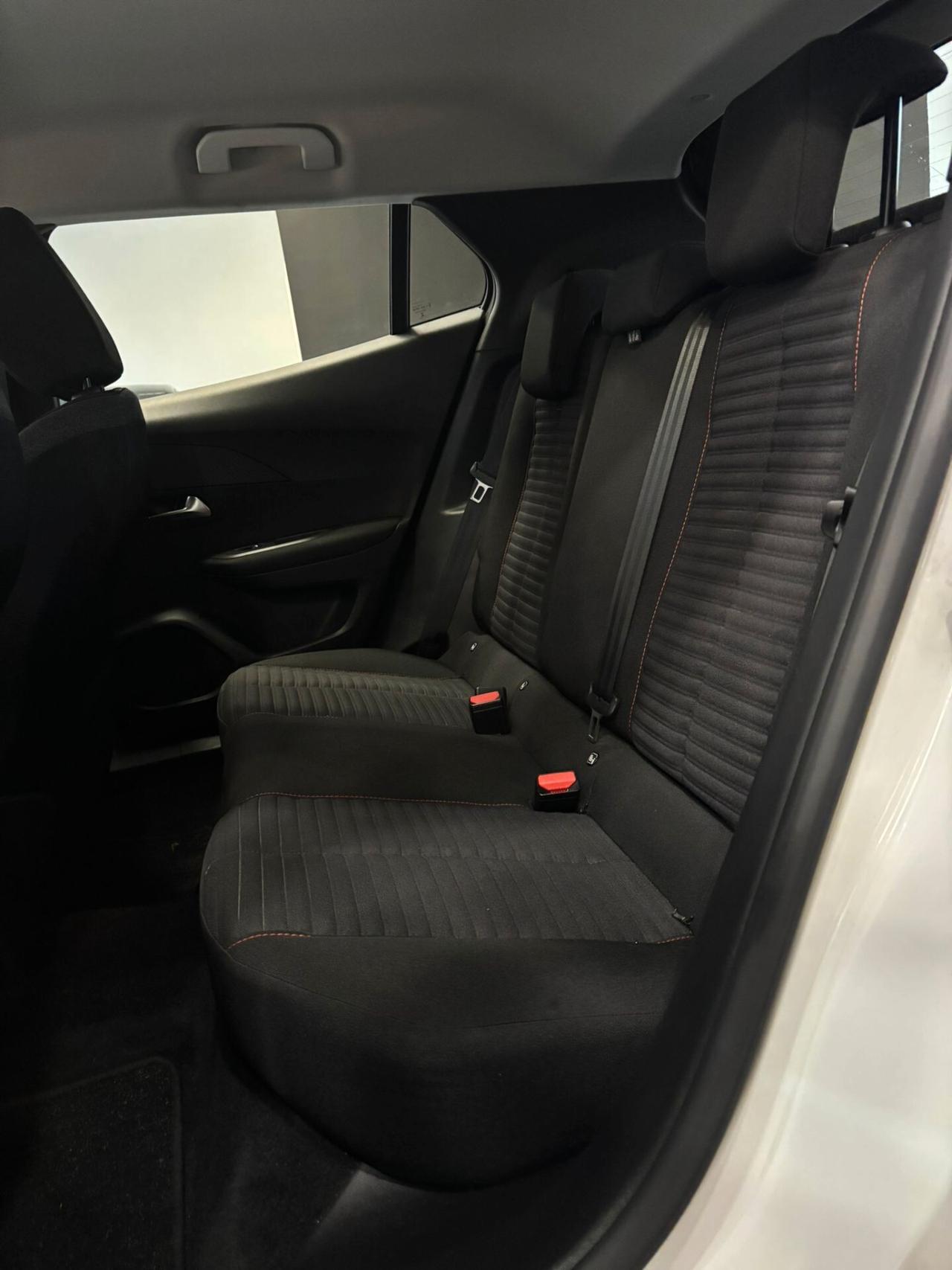 Peugeot 2008 1.5 BlueHDi 110 S&S Active