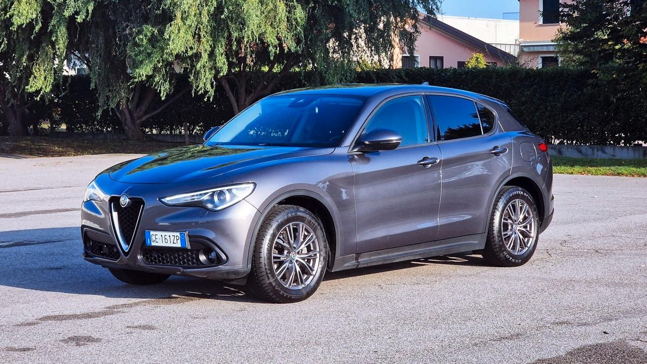 Alfa Romeo Stelvio 2.2 Turbodiesel 190 CV AT8 Q4