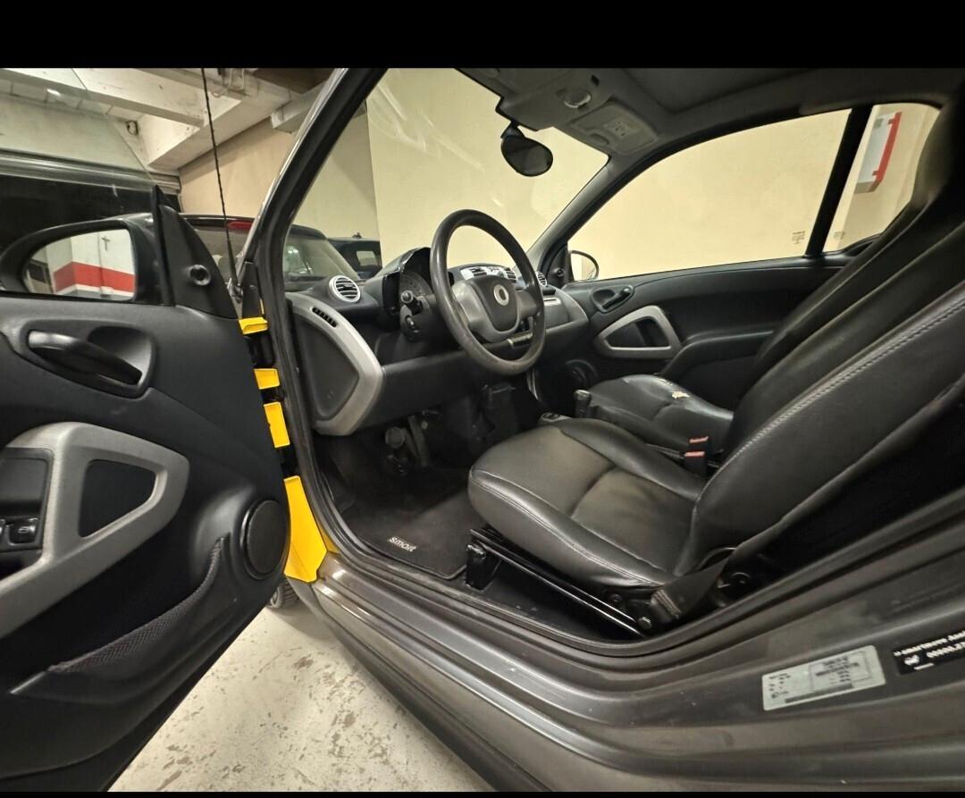 Smart ForTwo 1000 45 kW MHD coupé pure