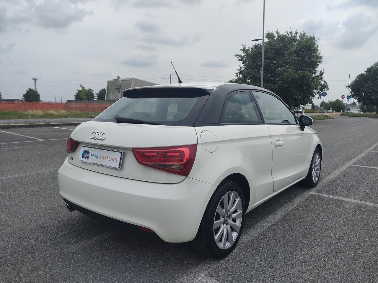 AUDI A1 1.6 tdi Attraction c/clima 90cv