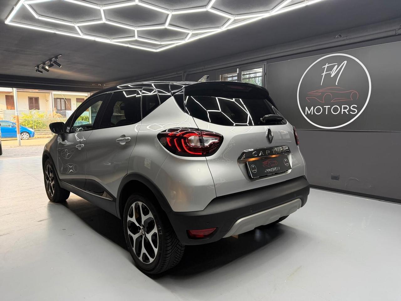 Renault Captur dCi 8V 90 CV EDC Sport Edition