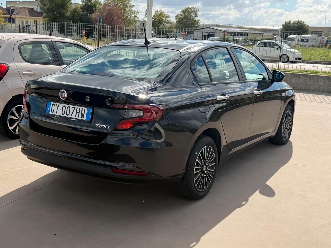 Fiat Tipo 1.6 Mjt S&S 4 porte City 2025 24 mesi di garanzia