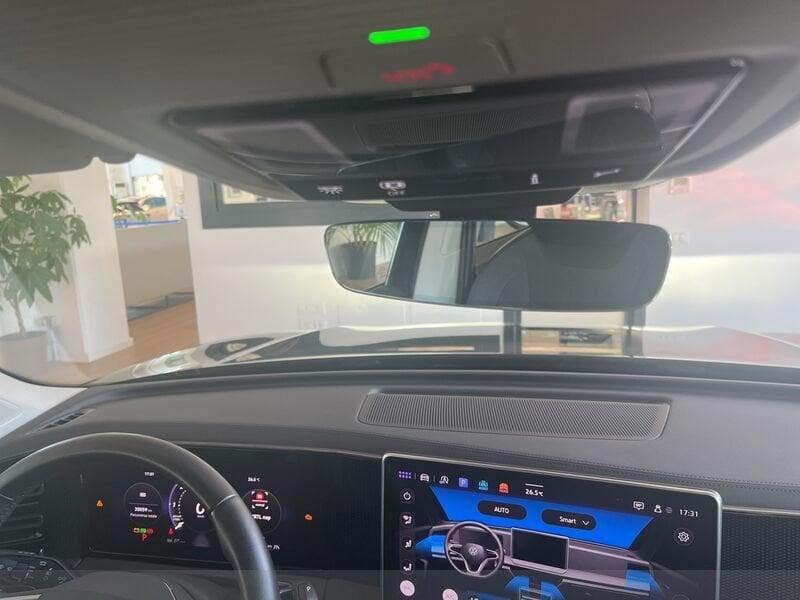 Volkswagen Tiguan III 2024 2.0 tdi Life 150cv dsg