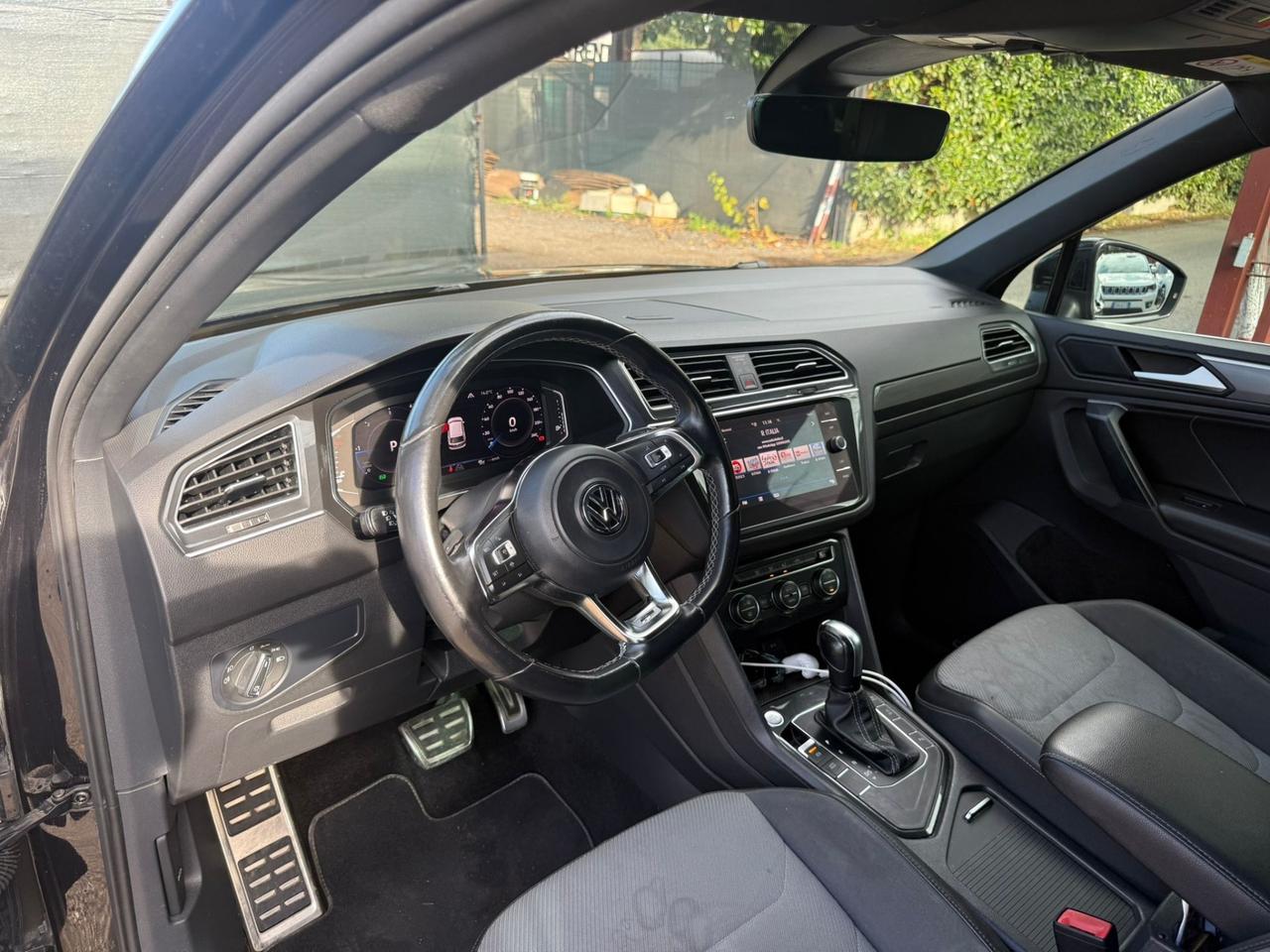 Volkswagen Tiguan 2.0 TDI SCR DSG Advanced R-LINE FULL LED *promo*