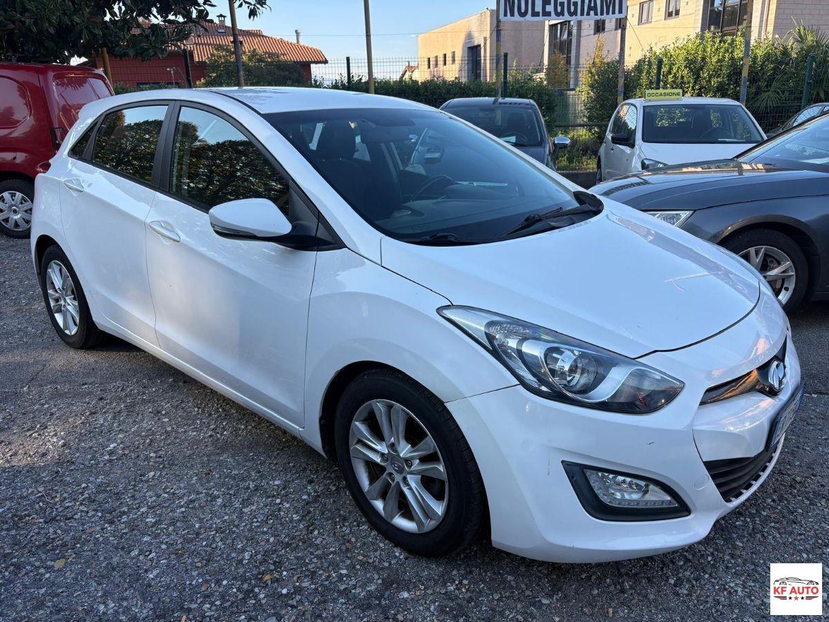 HYUNDAI - i30 - 1.6 CRDi 5p. Classic