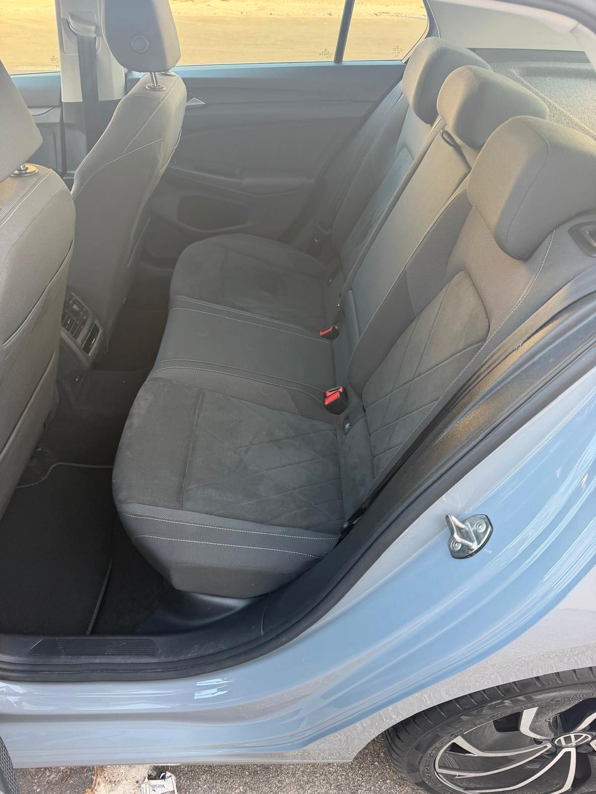 Volkswagen Golf VIII 2020 2.0 tdi Style 115cv dsg