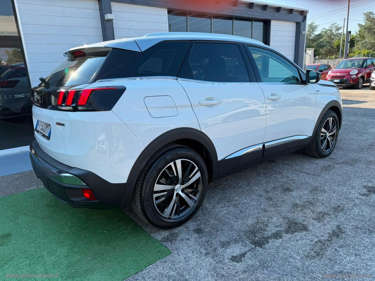PEUGEOT 3008 BlueHDi 130 S&S GT Line