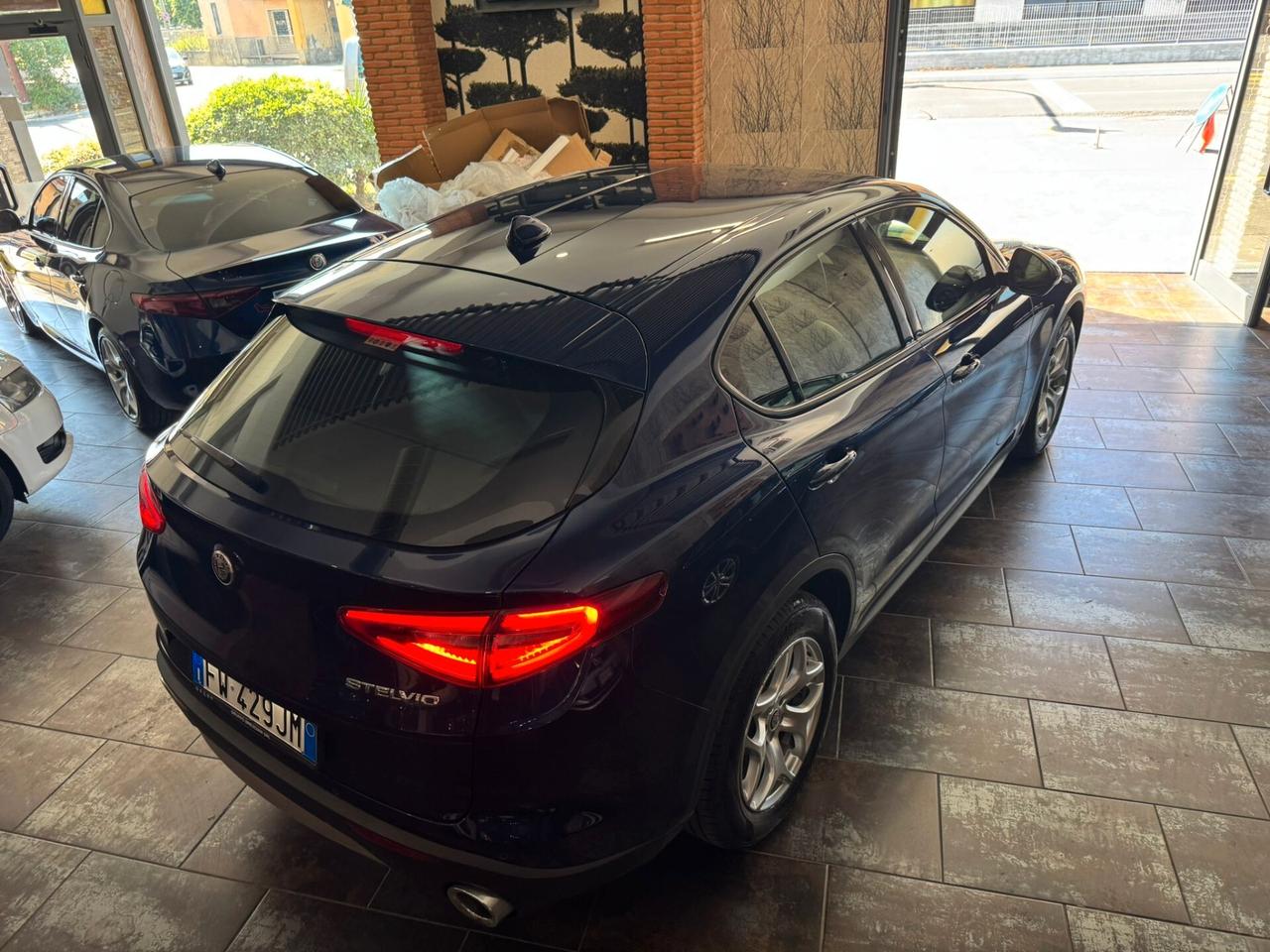 Alfa Romeo Stelvio 2.2 Turbodiesel 160 CV AT8 RWD Business