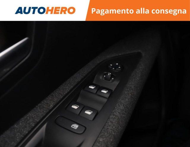 PEUGEOT 3008 BlueHDi 130 S&S EAT8 Business