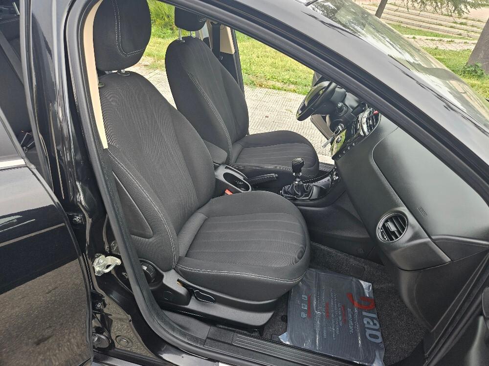 Lancia Delta 1.6 MJT DPF 105 CV Gold