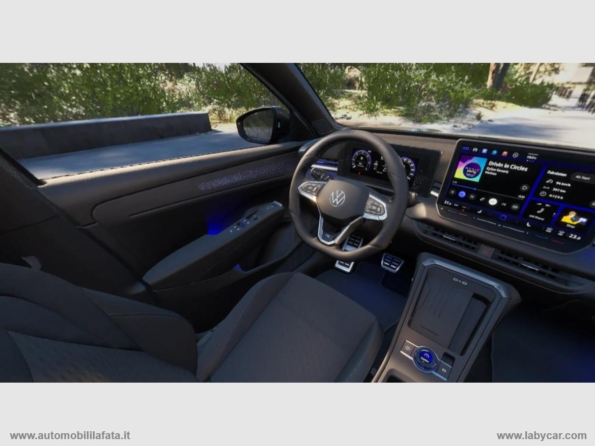 VOLKSWAGEN T-Roc 1.5 eTSI ACT 150 CV DSG R-Line KM ZERO