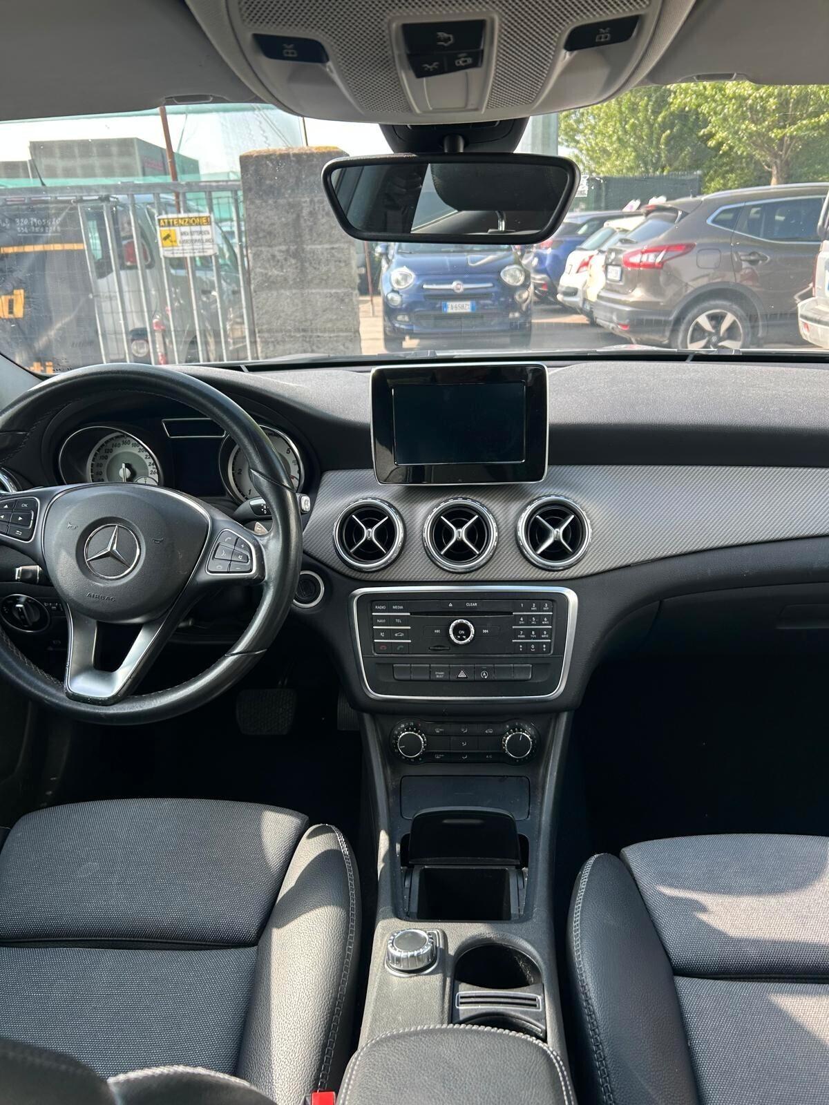 Mercedes-benz GLA 180 d Automatic Executive OK NEOPATENTATI