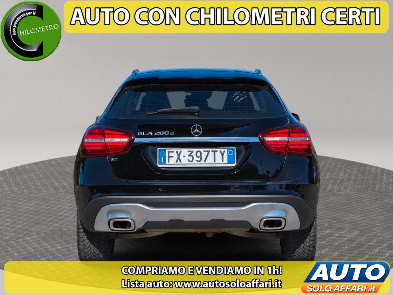 Mercedes GLA 200 D PREMIUM CAMBIO AUTOMATICO/EURO6C/CAMERA/NAVI/LED