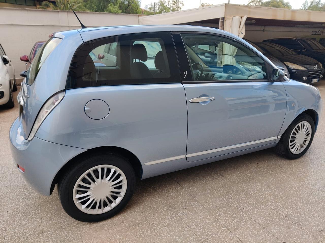 Lancia Ypsilon 1.3 MJT