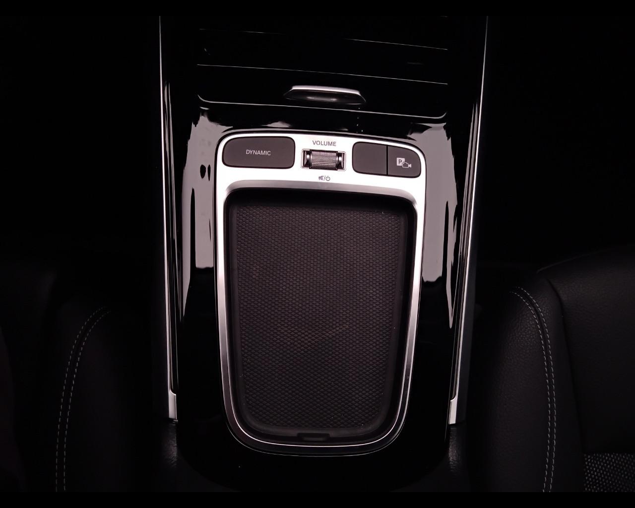 Mercedes-Benz GLB - X247 2023 - GLB 180 d Progressive Advanced auto