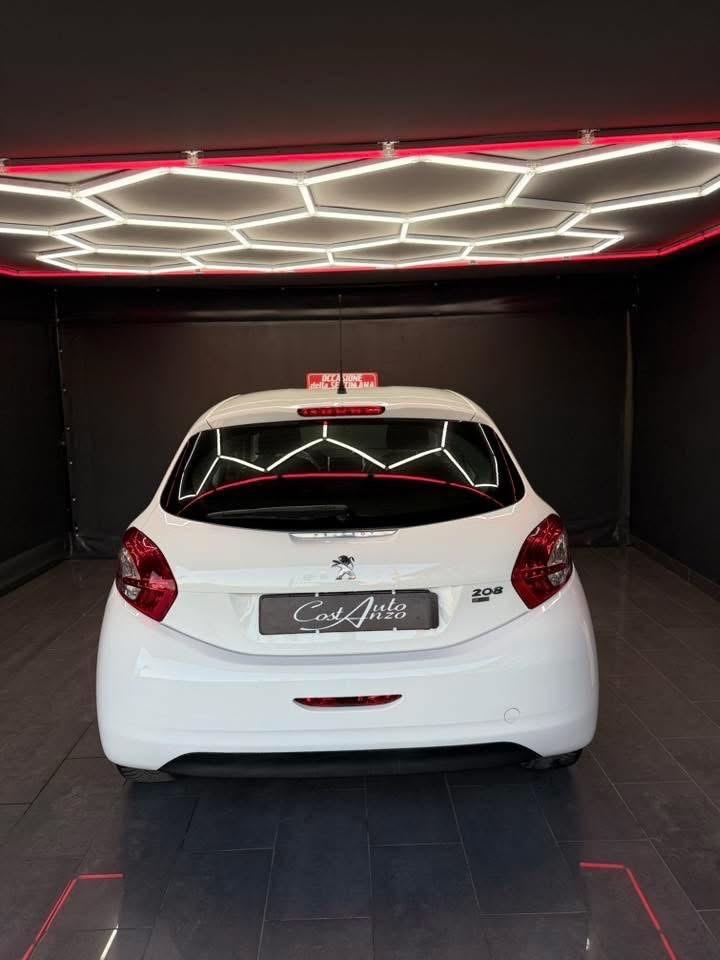 Peugeot 208 1.6 HDI 92 CV ALLURE FULL 2015