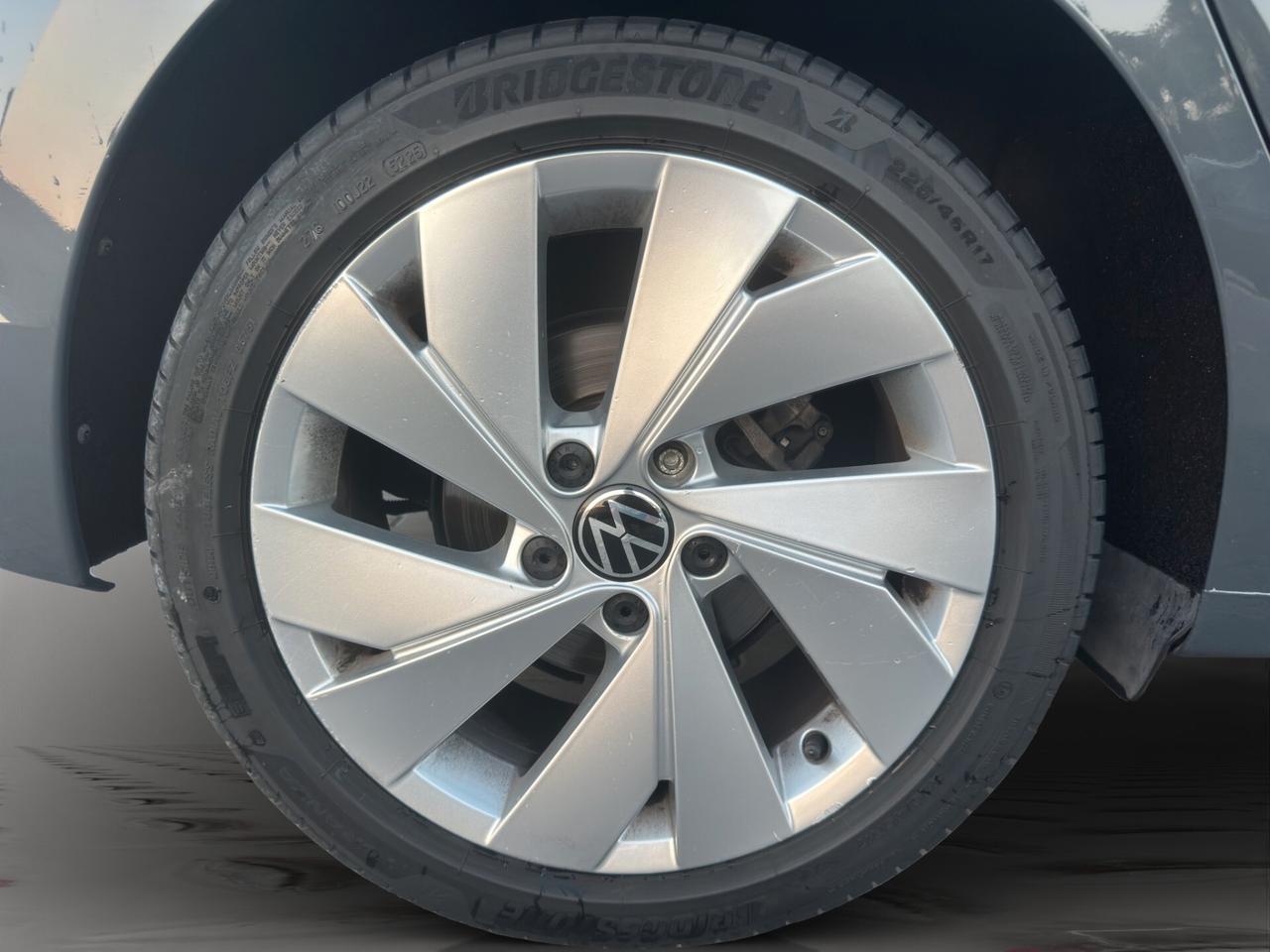 Volkswagen Golf 2.0 TDI DSG SCR Style