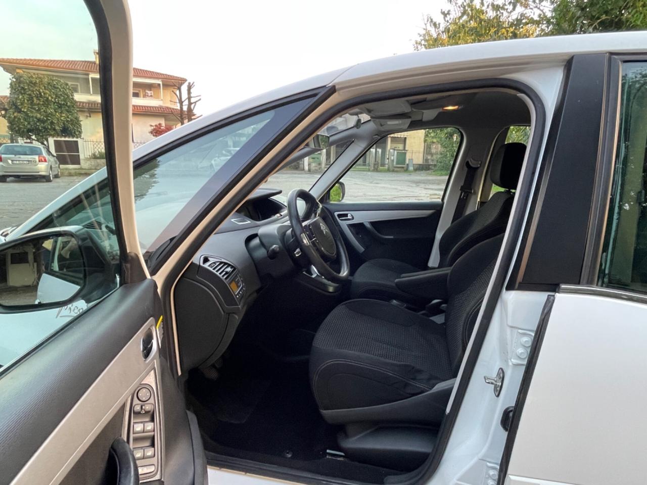 Citroen C4 Picasso 1.6 HDi 110 FAP Exclusive per Neopatentati