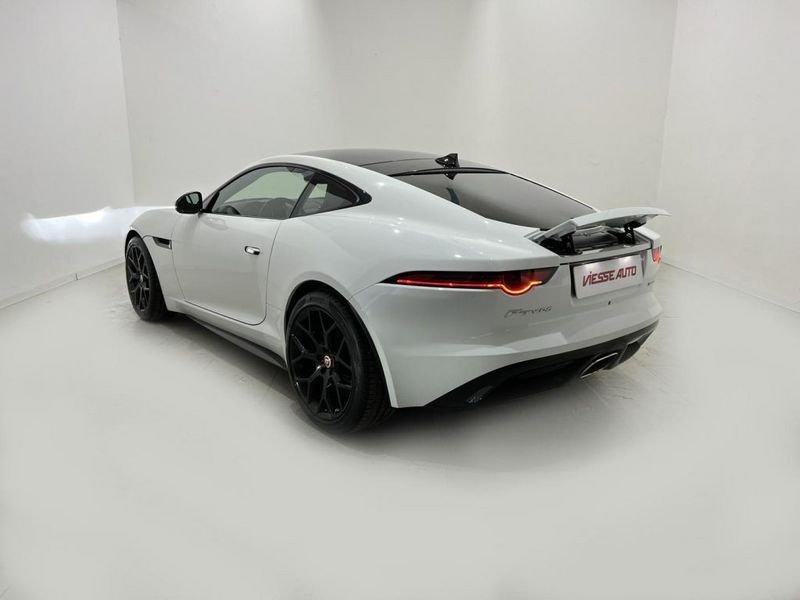 Jaguar F-Type 2.0 aut. Coupé R-Dynamic