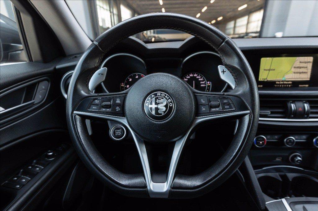 ALFA ROMEO Stelvio 2.2 t Business rwd 190cv auto my19 del 2018