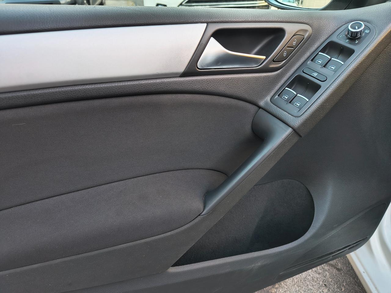 VOLKSWAGEN GOLF 1.6 DIESEL INTROVABILE SOLO 85.000 KM