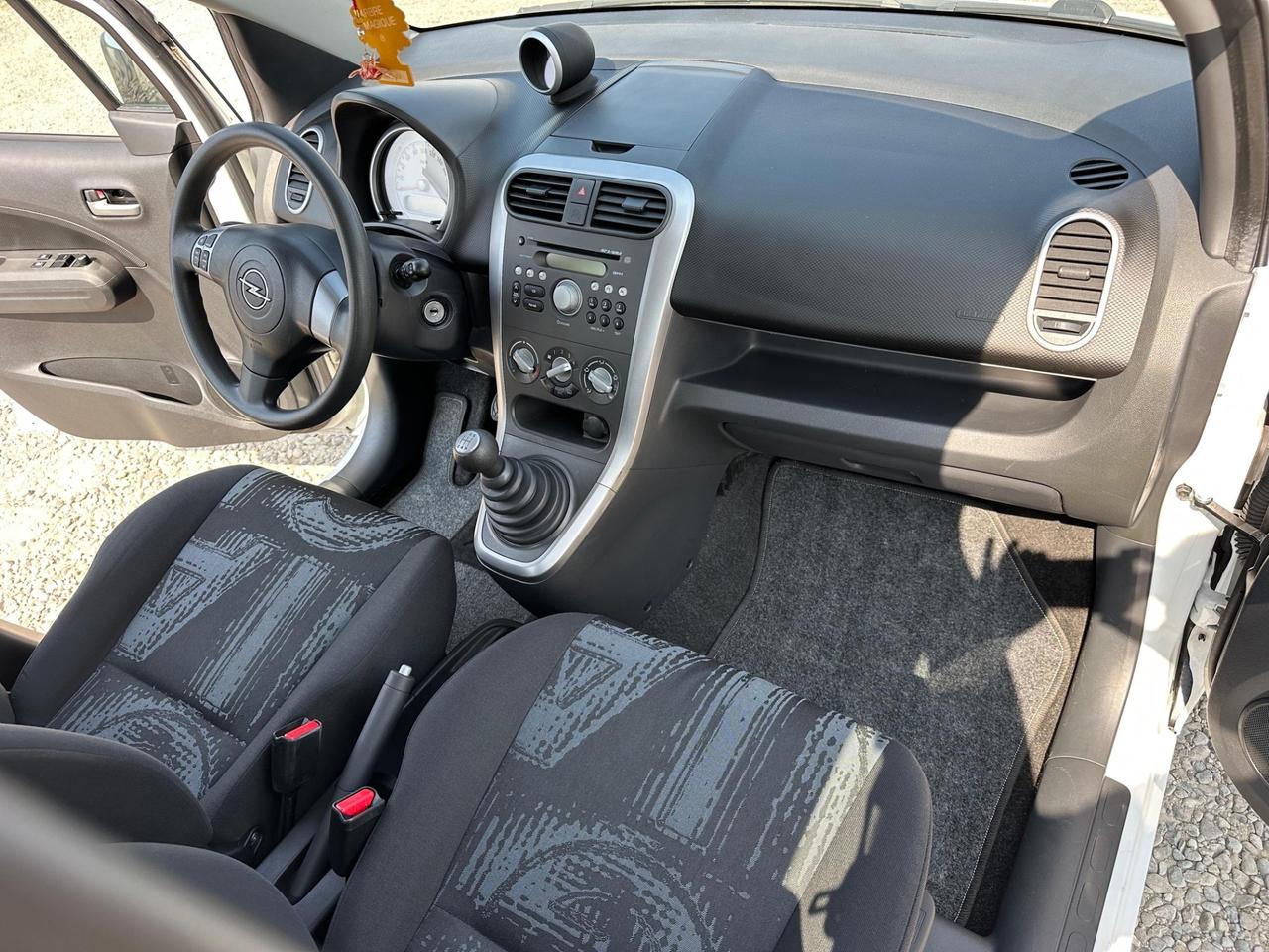 Opel Agila 1.2 16V 94CV Start&Stop Enjoy